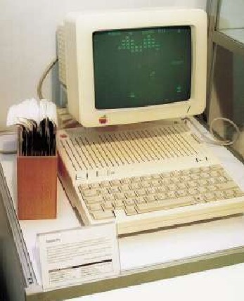 Apple II c